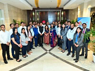 CUGL Team welcoming Shri Ayush Gupta, Director (HR) of GAIL